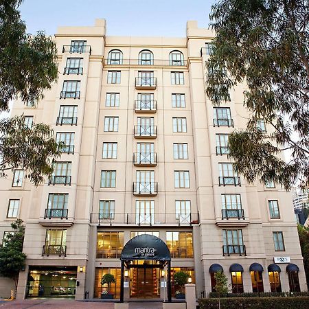 Апарт отель Mantra On Jolimont Мельбурн Экстерьер фото